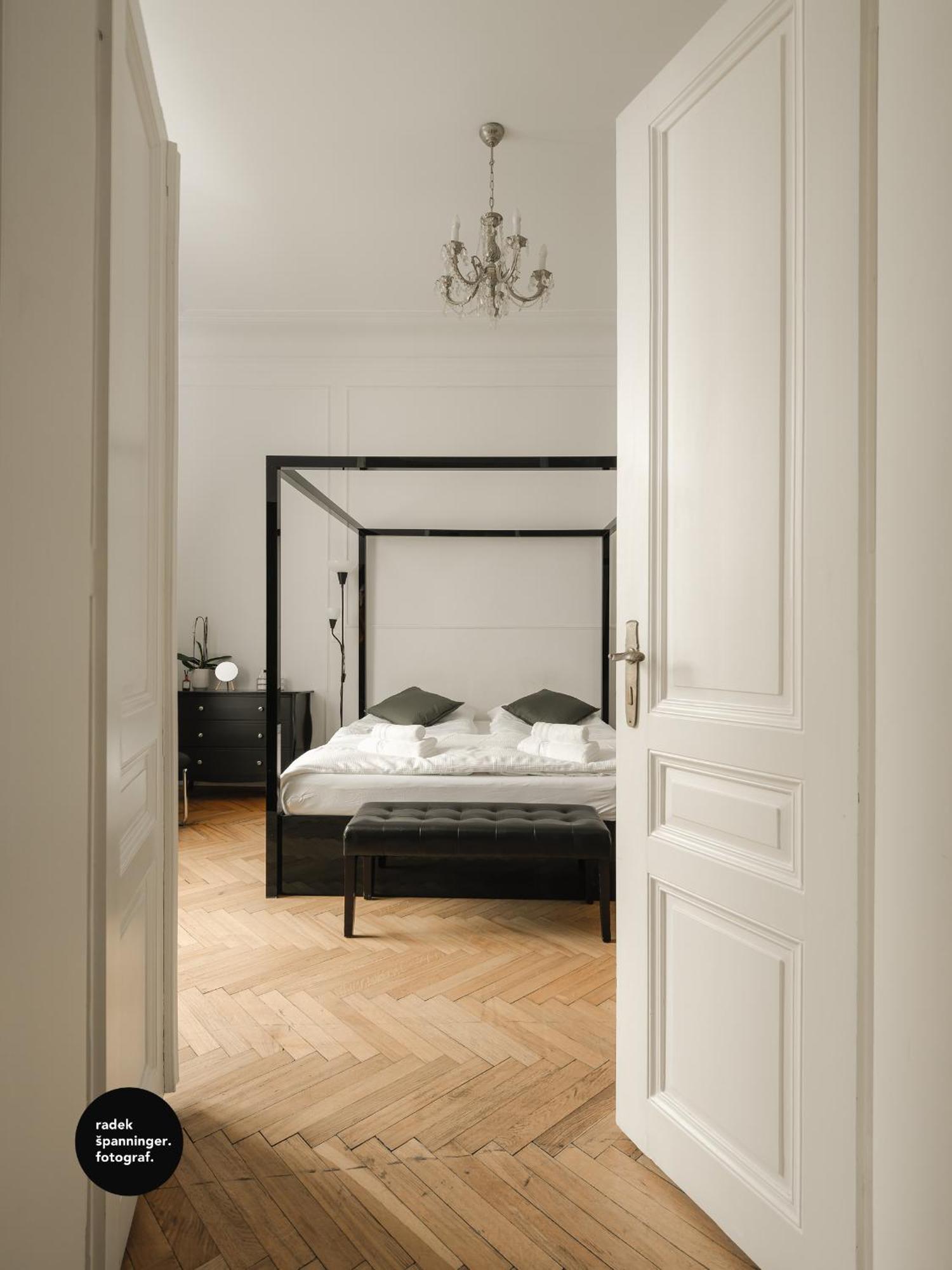 Central Apartments Parizska Прага Экстерьер фото