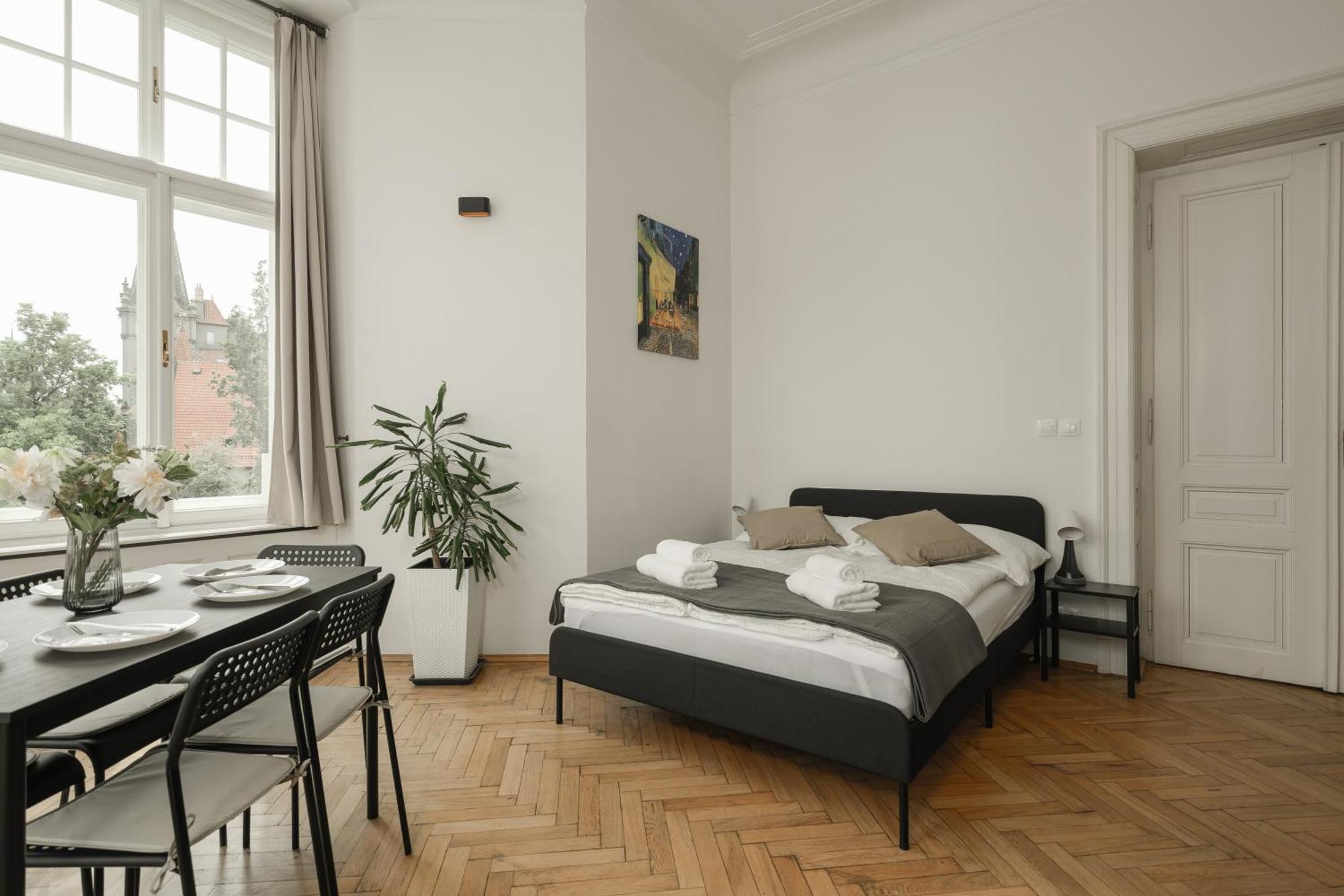 Central Apartments Parizska Прага Экстерьер фото